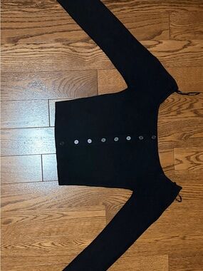 Dynamite Black Long Sleeve Button-Front Off-Shoulder Crop Top